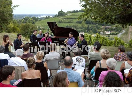 Concert - Les Fous de Jacquet (00C02233.jpg)