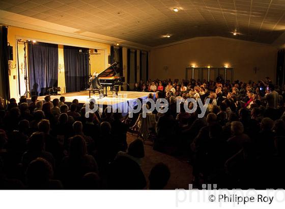 CONCERT DU PIANISTE  LUIS FERNADEZ PEREZ (00C02717.jpg)
