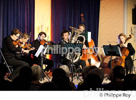 THOMAS LELEU SEXTET, CONCERT BOURG, ARTS ET VINS, BOURG SUR GIRONDE, AQUITAINE. (00C02920.jpg)