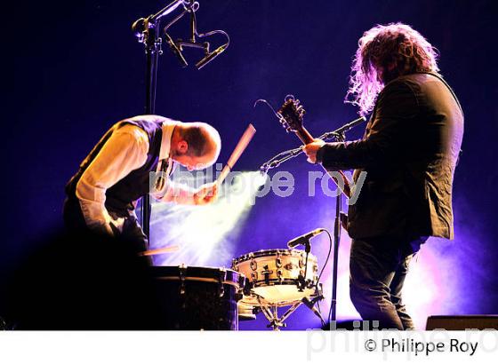 GROUPE THE  INSPECTOR CLUZO, GROUPE ROCK, FESTIVAL MUSICALARUE, LUXEY, LANDES. (00C03902.jpg)