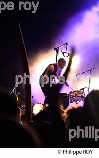 GROUPE THE  INSPECTOR CLUZO, GROUPE ROCK, FESTIVAL MUSICALARUE, LUXEY, LANDES. (00C03927.jpg)
