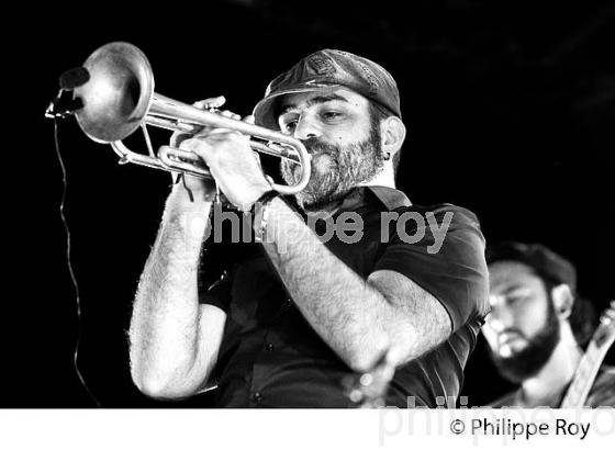 CONCERT NICOLAS GARDEL AND HEADBRANGERS, ANDERNOS JAZZ FESTIVAL, ANDERNOS-LES-BAINS, BASSIN D' ARCACHON, GIRONDE. (00C04106.jpg)