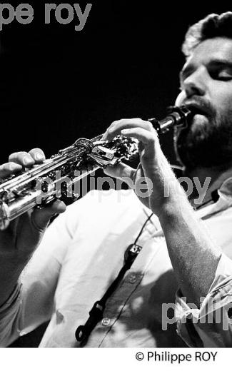 MAXIME BERTON, SAXOPHONE SOPRANO,  ANDERNOS JAZZ FESTIVAL,ANDERNOS LES BAINS,  BASSIN ARCACHON, GIRONDE. (00C04135.jpg)