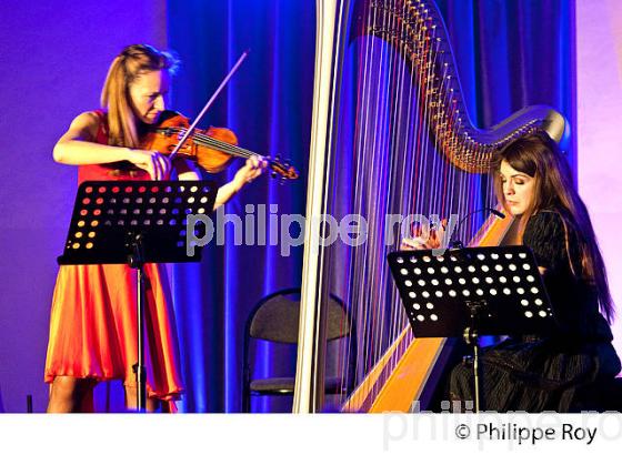 CONCERT,PAULINE HAAS, GENEVIEVE LAURENCEAU, BOURG ARTS ET VINS, (00C05133.jpg)