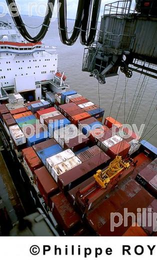 Transport maritime (00E01436.jpg)