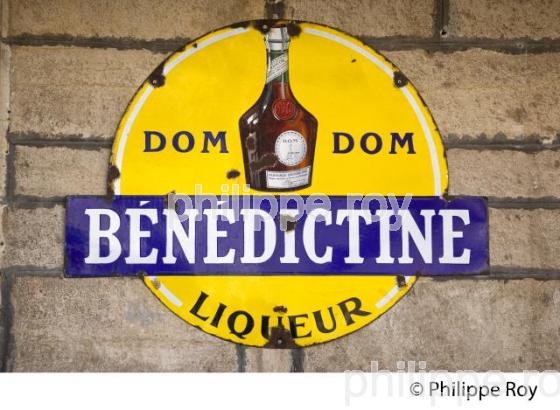 PLAQUE EMEILLEE DE PUBLICITE POUR LA LIQUEUR  BENEDICTINE. (00E04210.jpg)