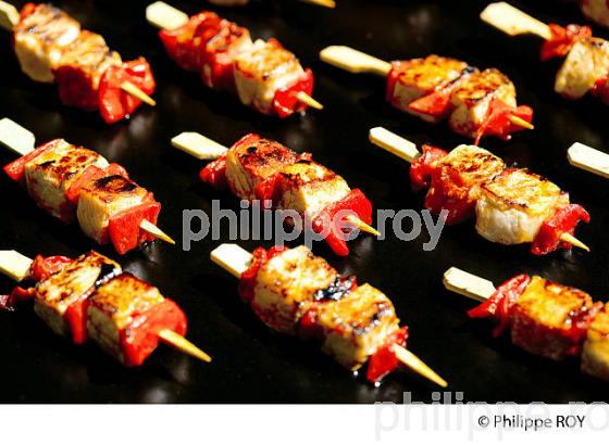 CUISINE A LA PLANCHA, PINCHOS (00G02324.jpg)