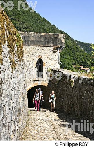 LE CHATEAU FORT DES COMTES DE FOIX,  VILLE DE FOIX, ARIEGE. (09F00722.jpg)