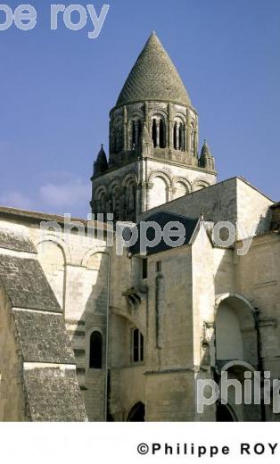 Saintes - Charente Maritime (17F00109.jpg)