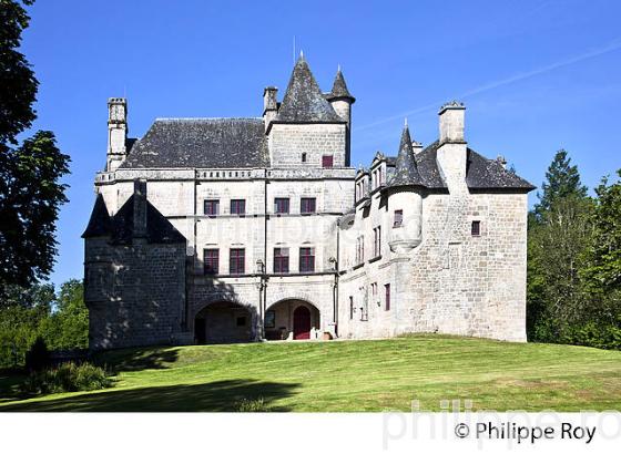 CHATEAU DE SEDIERES, CLERGOUX, CORREZE, LIMOUSIN. (19F04520.jpg)