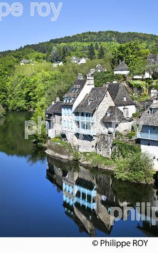ARGENTAT SUR DORDOGNE,  HAUTE  VALLEE DE LA DORDOGNE,  CORREZE. (19F05708.jpg)