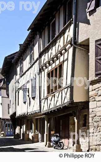 VILLAGE DE BEAULIEU SUR DORDOGNE,  HAUTE  VALLEE DE LA DORDOGNE,  CORREZE. (19F05826.jpg)