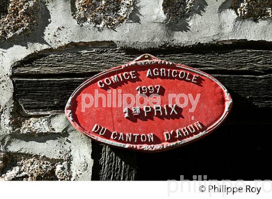 PLAQUE DE CONCOURS AGRICOLE, ELEVAGE BOVIN,  CREUSE, LIMOUSIN. (23F00632.jpg)