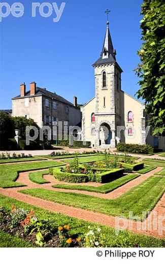 PARC DE LA SENATORERIE,  GUERET, CREUSE, LIMOUSIN. (23F01140.jpg)
