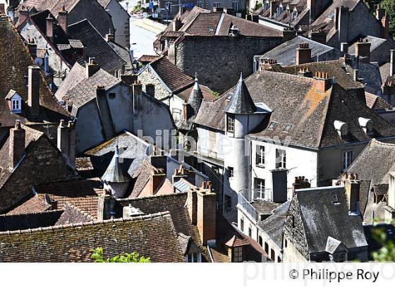 VILLE D' AUBUSSON, CREUSE, LIMOUSIN. (23F02505.jpg)