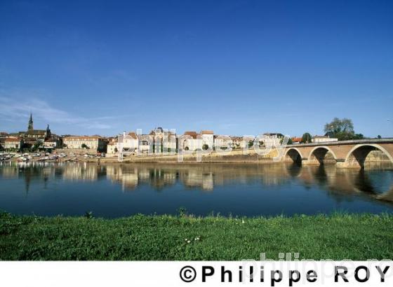 La valle de la Dordogne (24F00108.jpg)