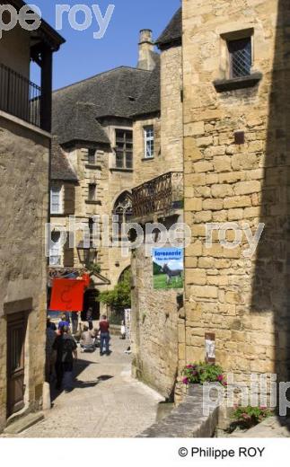 Sarlat la Canda - Dordogne (24F01013.jpg)