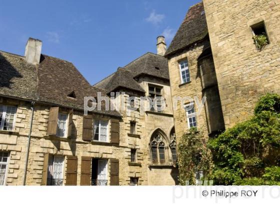 Sarlat la Canda - Dordogne (24F01020.jpg)