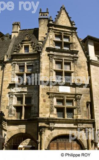 Sarlat la Canda - Dordogne (24F01028.jpg)