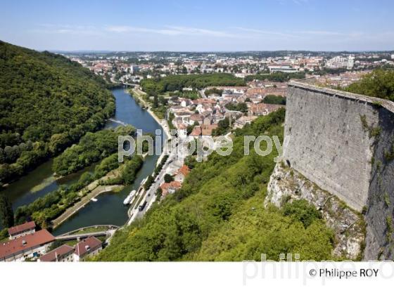 LE DOUBS ET SES RIVES, BESANCON, DOUBS, FRANCE (25F00624.jpg)