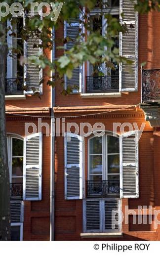 FACADE D' IMMEUBLE, 19 EME SIECLE,  QUARTIER DU BUSCA, TOULOUSE. (31F03234.jpg)