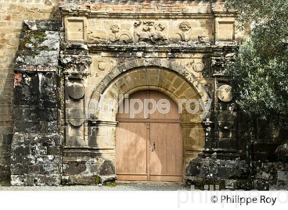 VILLAGE FORTIFIE DE BASSOUES, BASTIDE DE GASCOGNE, GERS. (32F01430.jpg)