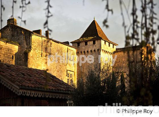 VILLAGE FORTIFIE DE FOURCES, BASTIDE DE GASCOGNE, GERS. (32F01608.jpg)