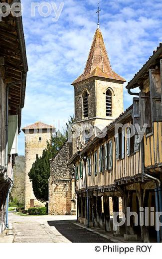 VILLAGE FORTIFIE DE  TILLAC, GASCOGNE, GERS. (32F01909.jpg)