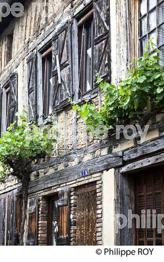 VILLAGE DE SAMATANT, GASCOGNE, GERS. (32F01934.jpg)