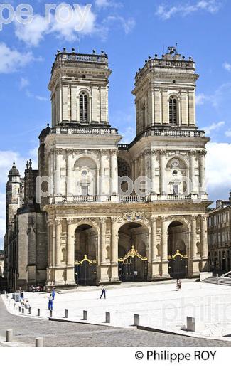 CATHEDRALE DE AUCH, GERS, GASCOGNE. (32F02028.jpg)