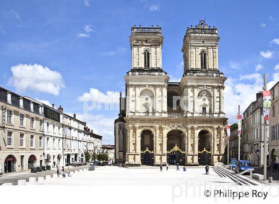 CATHEDRALE DE AUCH, GERS, GASCOGNE. (32F02029.jpg)