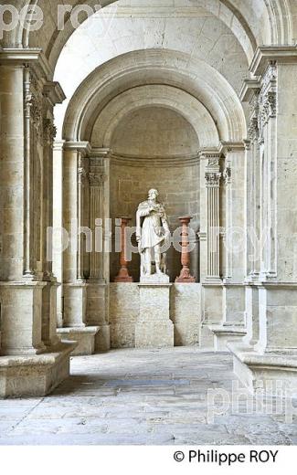 CATHEDRALE DE AUCH, GERS, GASCOGNE. (32F02040.jpg)