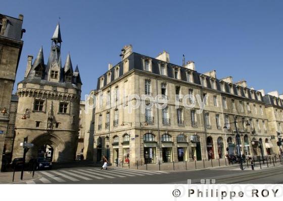 Porte Cailhau - Bordeaux (33F05912.jpg)