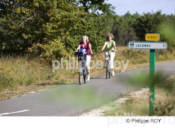 Cyclotourisme - Gironde (33F15012.jpg)