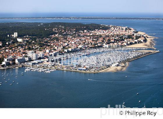 ARCACHON E, BASSIN D ARCACHON , GIRONDE. (33F17407.jpg)