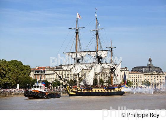 REPLIQUE DU  VAISSEAU L' HERMIONE,  A BORDEAUX, GIRONDE, AQUITAINE. (33F18406.jpg)