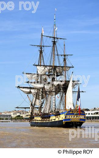 REPLIQUE DU  VAISSEAU L' HERMIONE,  A BORDEAUX, GIRONDE, AQUITAINE. (33F18538.jpg)