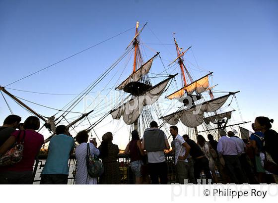 REPLIQUE DU  VAISSEAU L' HERMIONE,  A BORDEAUX, GIRONDE, AQUITAINE. (33F18732.jpg)