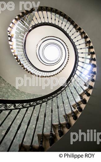 ESCALIER, HOTEL PARTICULIER, 18 EME SIECLE, BORDEAUX , GIRONDE. (33F19739.jpg)