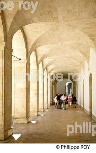 LA COUR MABLY, QUARTIER DES GRANDS HOMMES, BORDEAUX, GIRONDE. (33F19940.jpg)