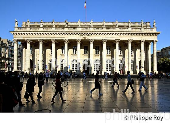 LE GRAND THEATRE, OPERA DE BORDEAUX, GIRONDE, AQUITAINE. (33F20401.jpg)