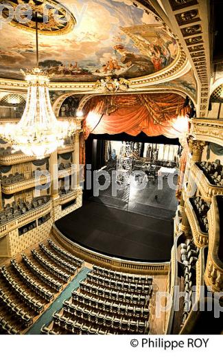 LE GRAND THEATRE, OPERA DE BORDEAUX, GIRONDE, AQUITAINE. (33F20613.jpg)