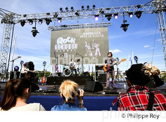 CONCERT  ROCK SCHOOL BARBEY, FETE DU FLEUVE , BORDEAUX, GIRONDE. (33F22634.jpg)