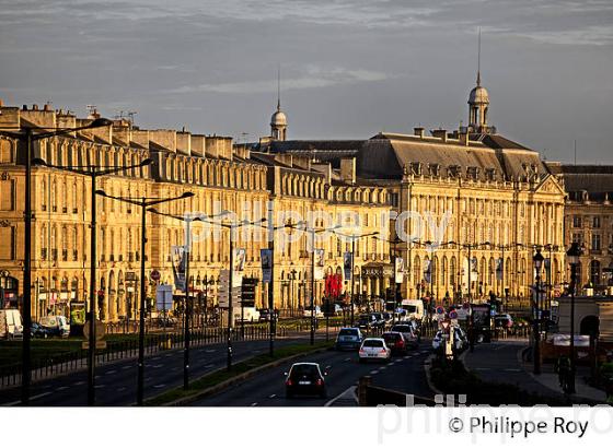 LA FACADE DES QUAIS, BORDEAUX, GIRONDE. (33F24114.jpg)