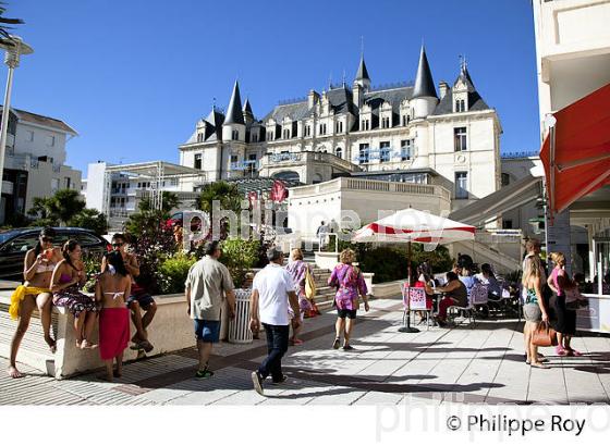 CASINO D' ARCACHON, COTE ATLANTIQUE, GIRONDE, AQUITAINE. (33F27637.jpg)