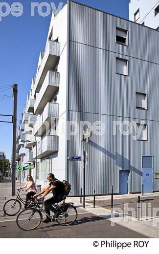 IMMEUBLE DE LOGEMENT, URBANISATION  DU QUARTIER DE BACALAN , BORDEAUX . (33F29623.jpg)