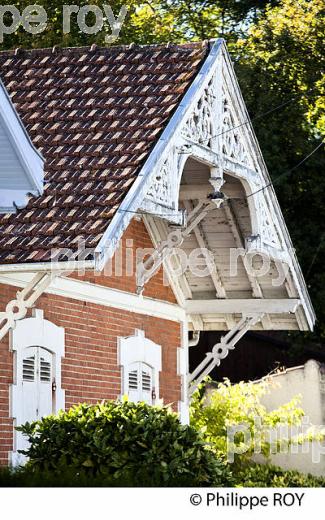 MAISON ARCACHONNAISE , QUARTIER DE L' AIGUILLON, ARCACHON, GIRONDE. (33F31910.jpg)