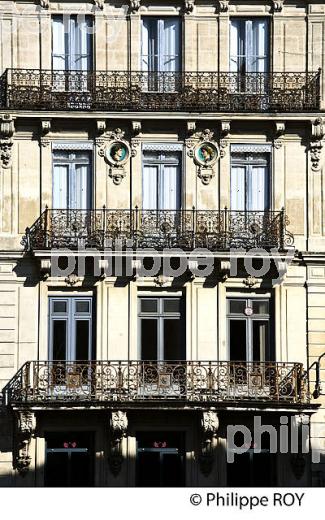 QUARTIER SAINT ROCH, VIEUX MONTPELLIER, LANGUEDOC-ROUSSILLON. (34F00523.jpg)