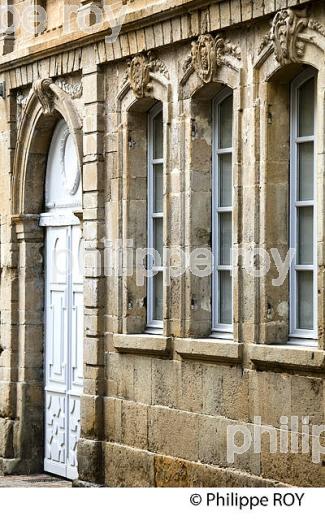 MAISON  BOURGEOISE, MONT DE MARSAN, LANDES, AQUITAINE. (40F01514.jpg)