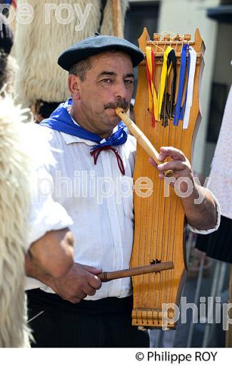FETES DE LA MDELEINE, MONT DE MARSAN, LANDES, AQUITAINE. (40F01613.jpg)